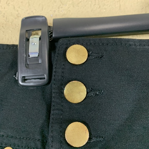 Cavalini Shorts Stretch Black Gold Buttons Size 3X - Picture 6 of 14